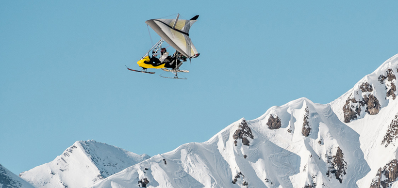 Microlight flifgt in Tignes