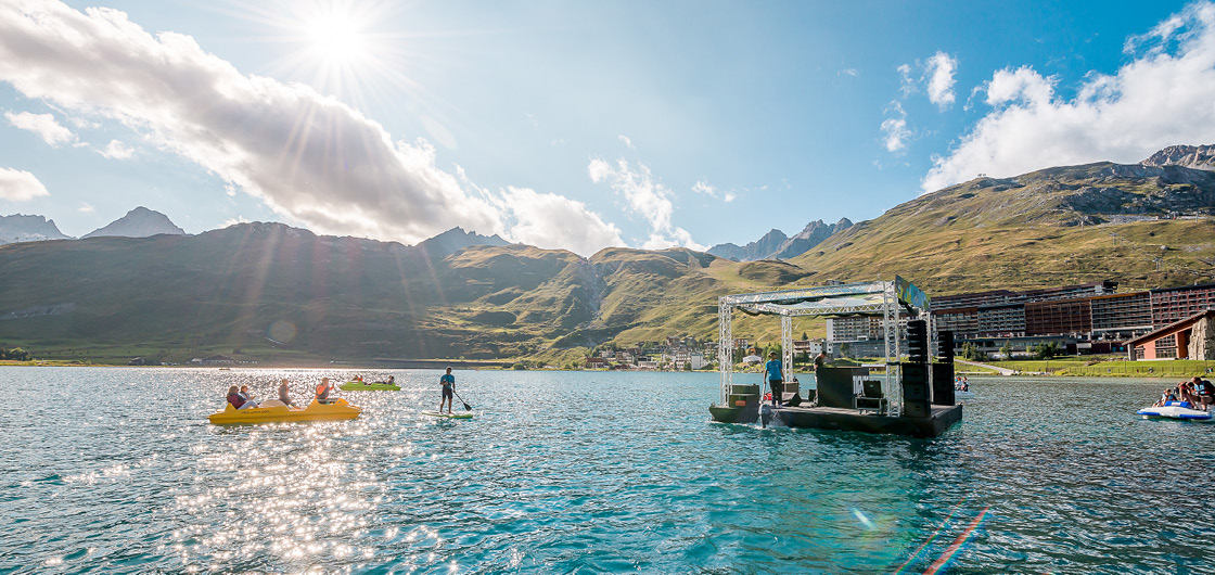 Soirée Barge sur le Lac de Tignes