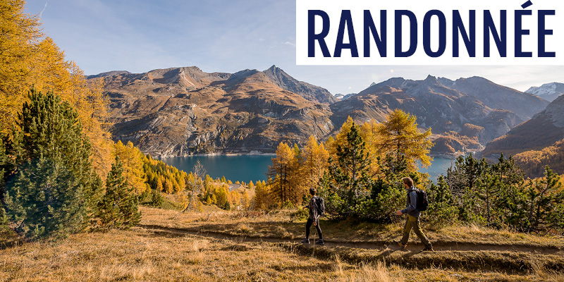 Randonneurs en automne à Tignes