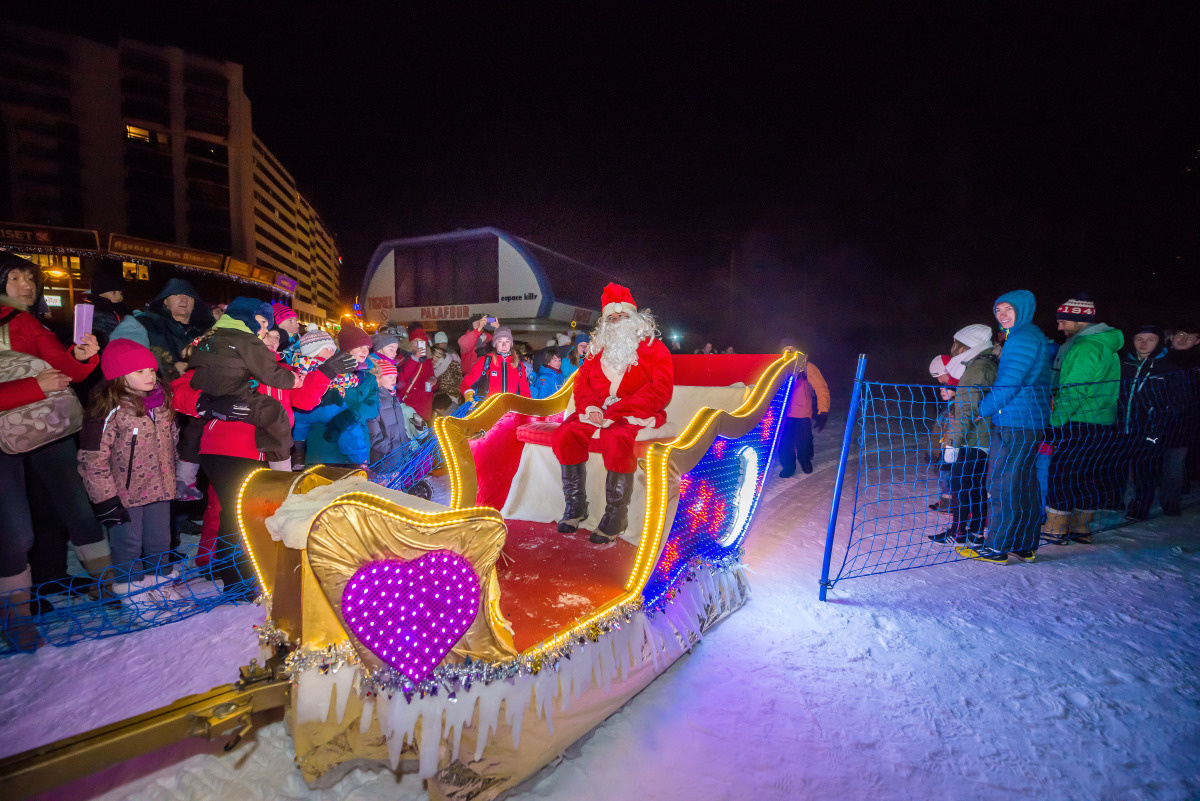 Parade du Père Noël à Tignes le Lac