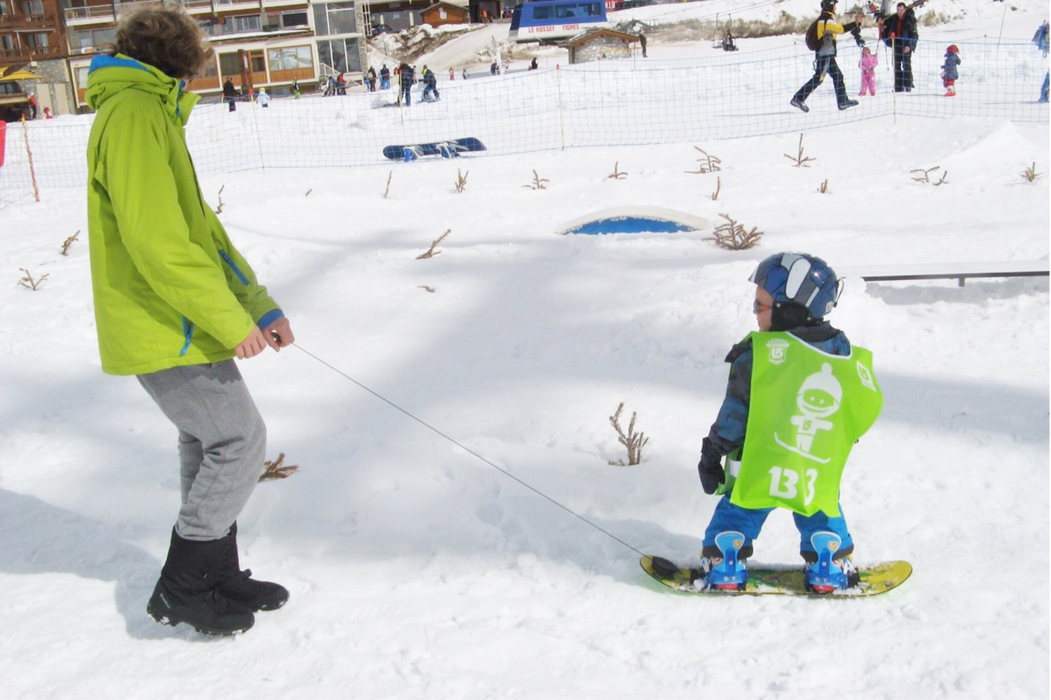 Mignon: Une fillette de 14 mois fait du #ski ! #bebe - Cotentin Web le Site