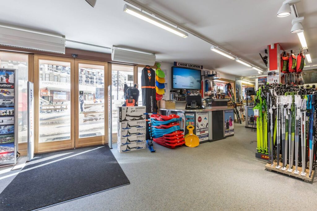 Intersport le Jhana