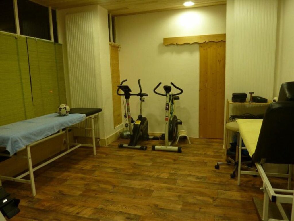 Cabinet de kiné ostéo et énergétique chinoise M Brun, T Cartigny, B Ortigosa